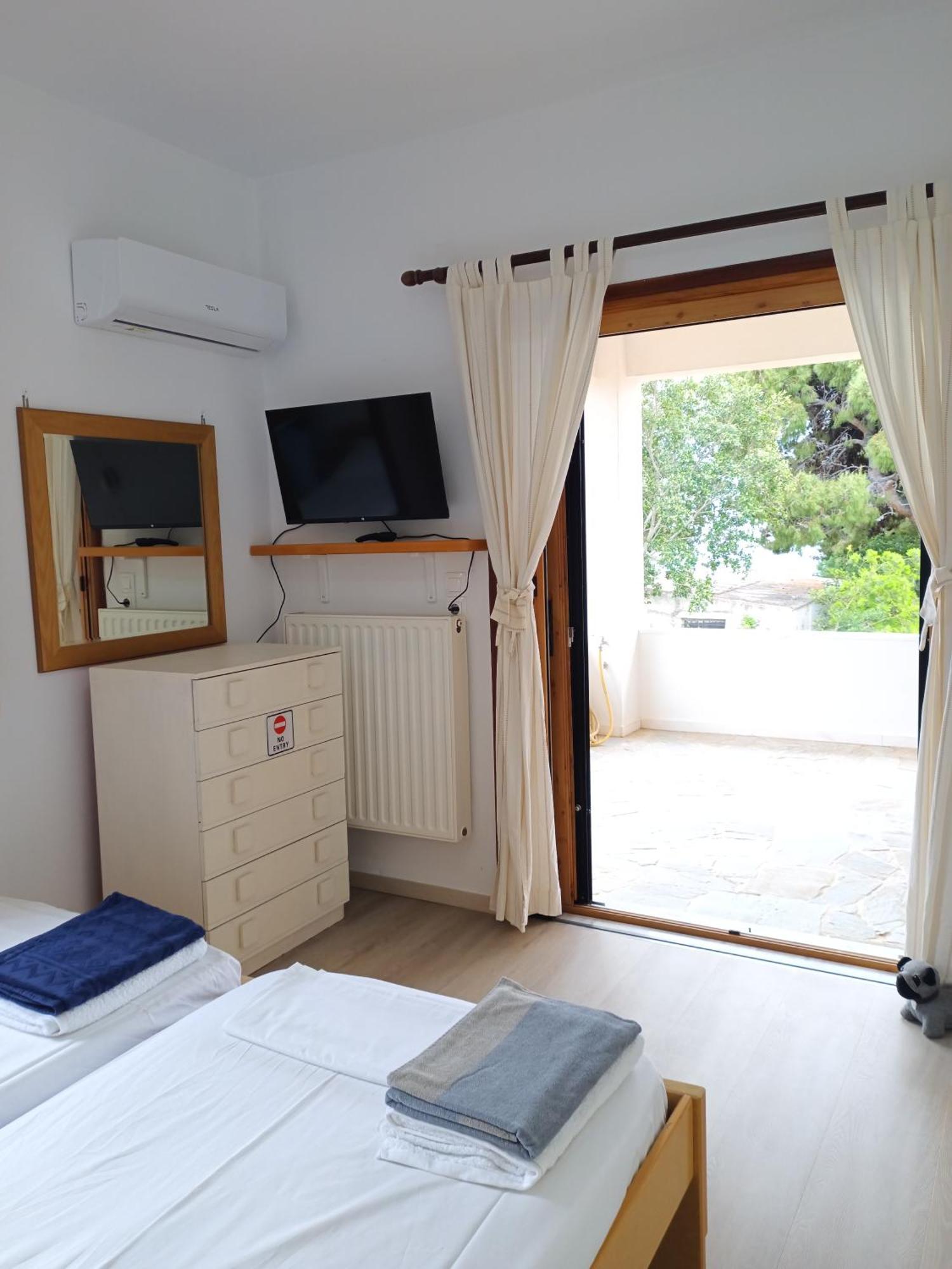 Villa Seaside Haven Kineta Exterior foto